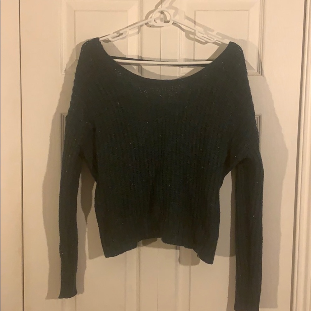 Cropped Slouchy Sweater with Twisted Back